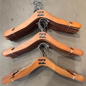 Billabong Wooden Hangers Set Of 30